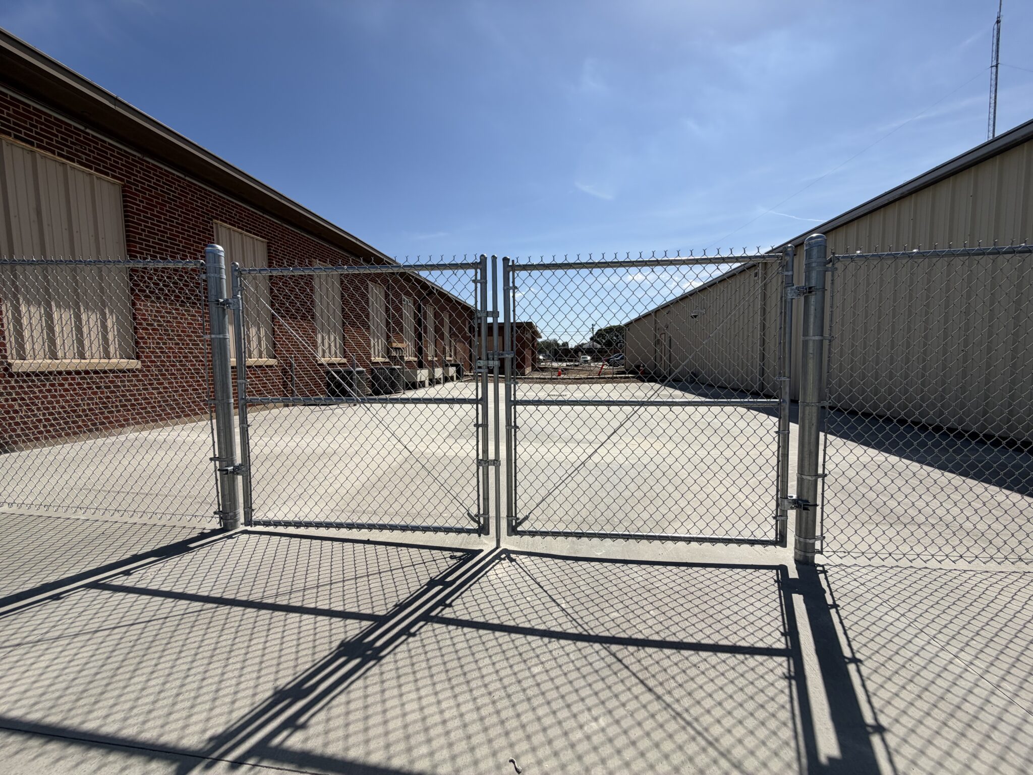 Waco Fencing - Custom Double Gate Chain Link Fence
