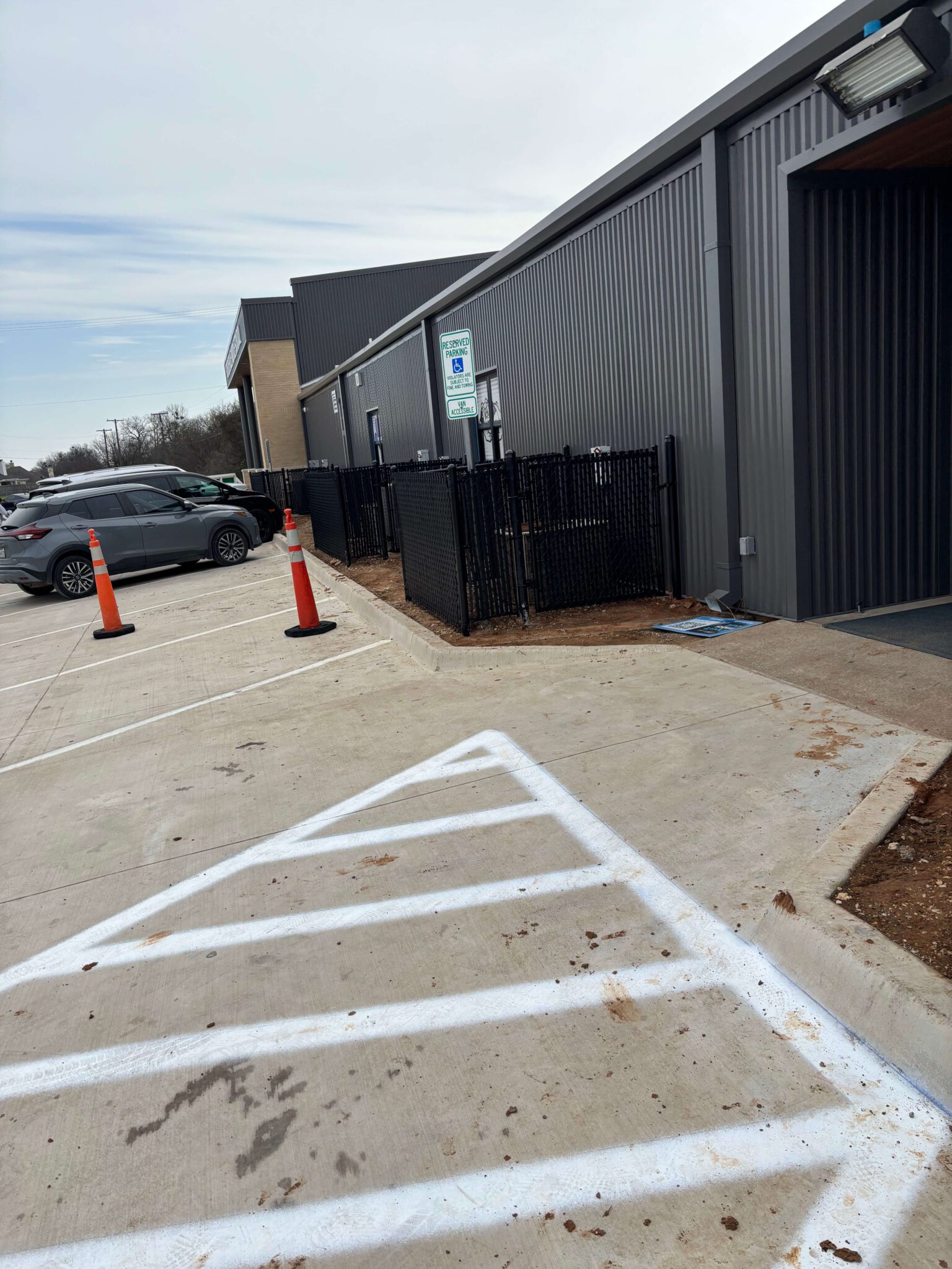 Waco Fencing - Chain Link AC Unit Colored Fence