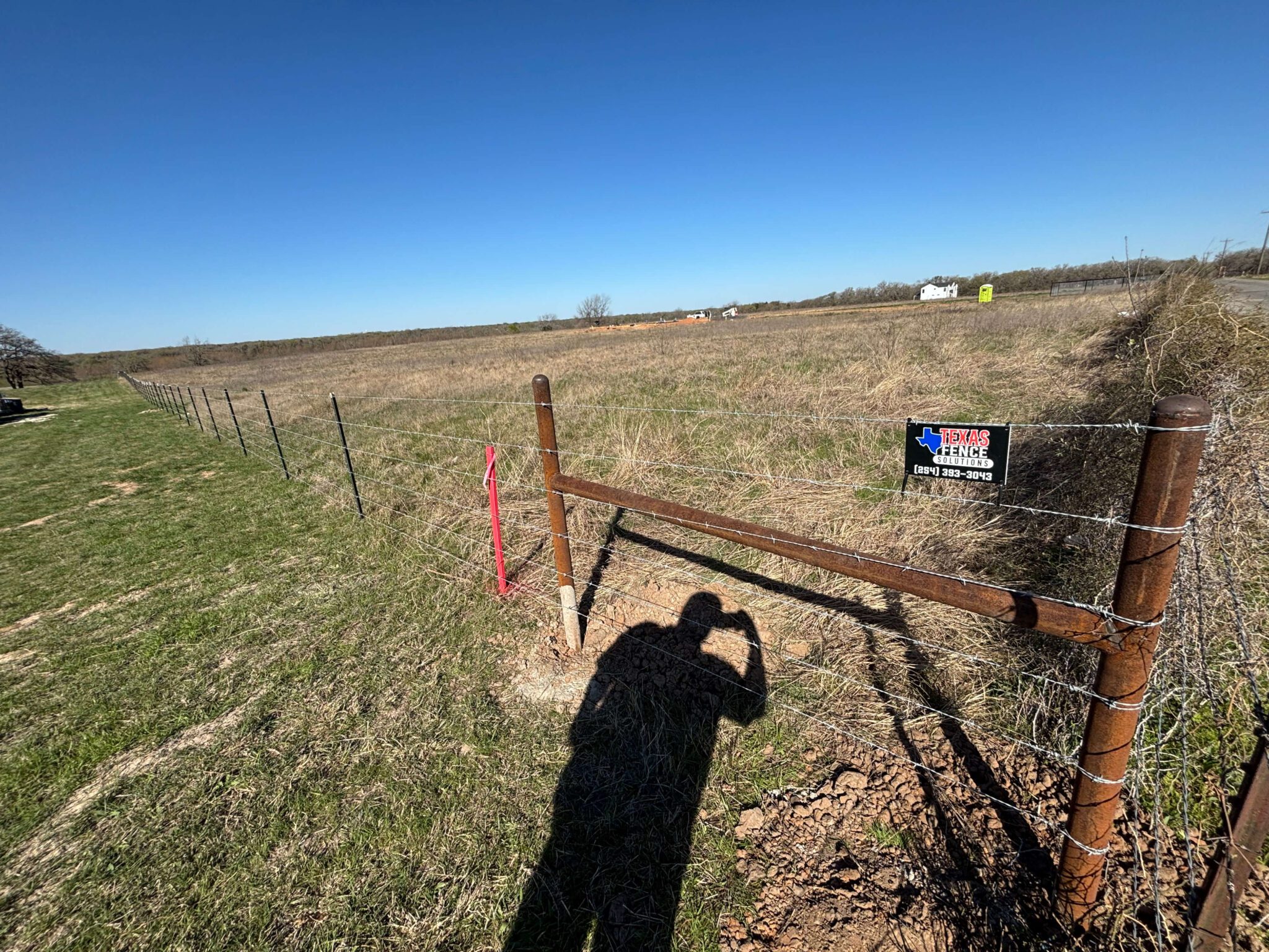 Waco Fencing - Farm and Ranch Barbed Wire Fence