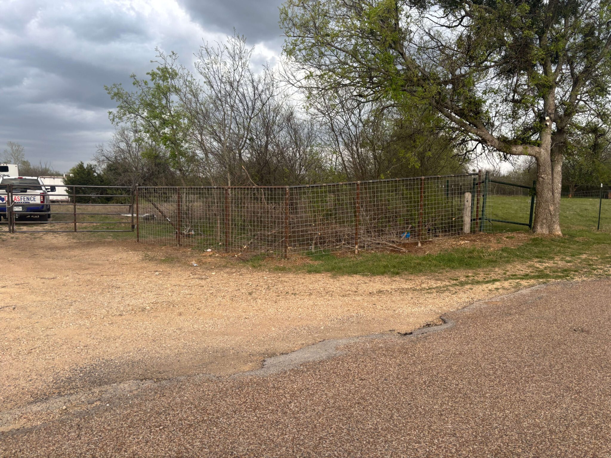 Waco Fencing - Agricultural Entry Fence
