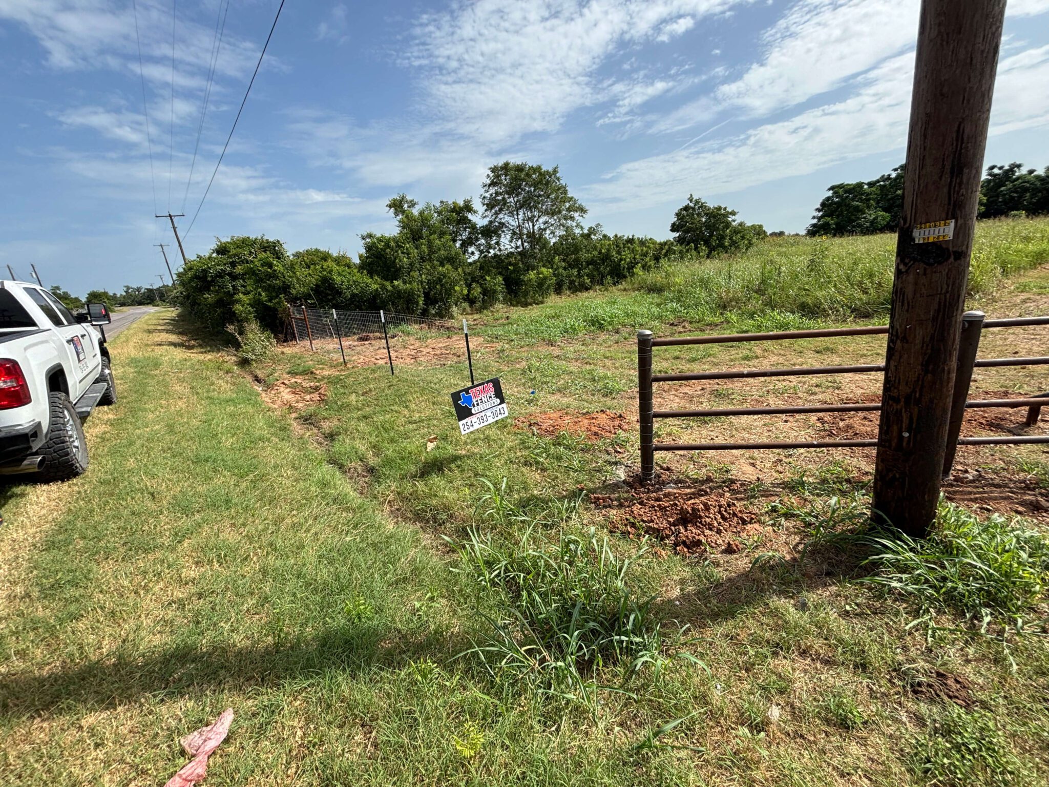Waco Fencing - Iron Gate and Farm Fencing