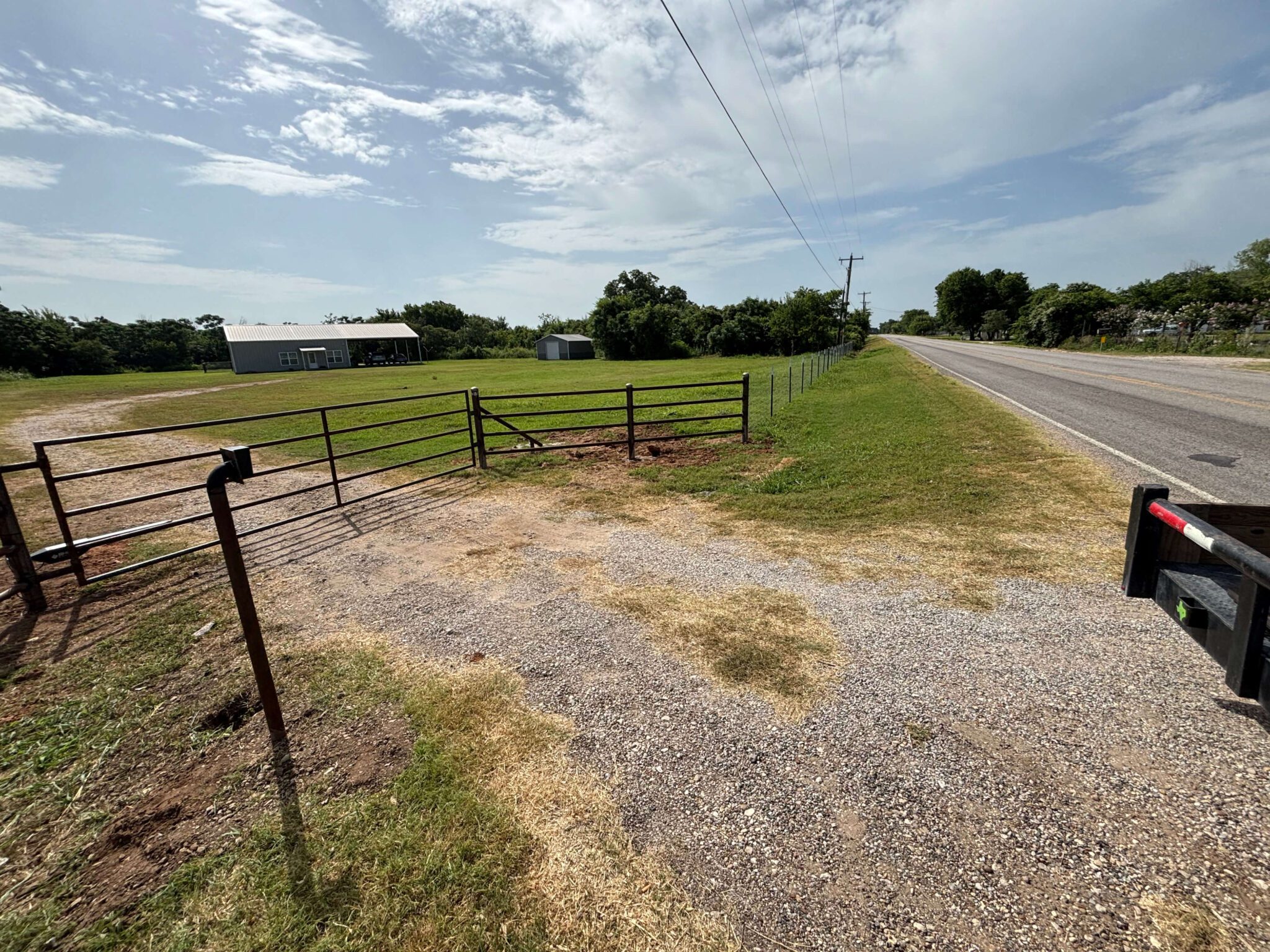 Waco Fencing - Farm and Ranch Property Automatic Gate and Openers